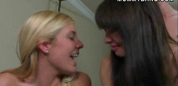 Milf Carmen Monet and teen Jenna Moore rough threesome action